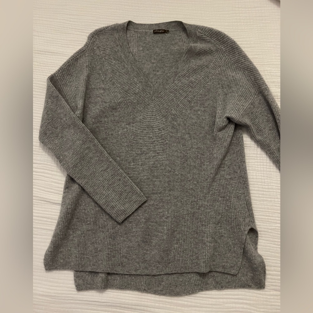 J McLaughlin Gray V Neck Cashmere Sweater